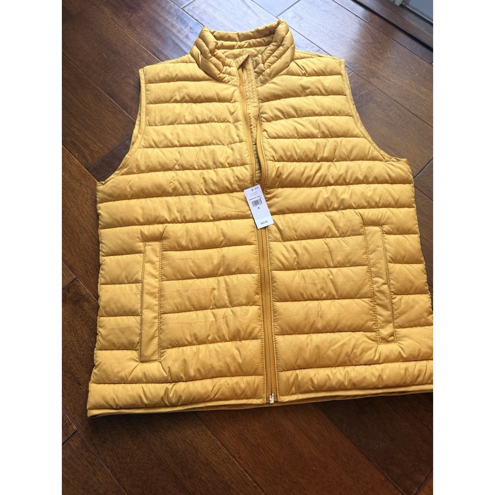 Gap Cold Control Yellow Puffer Vest Size Small Water Resistant Windproof NWT